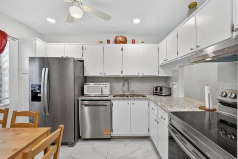 224 Lake Constance Drive West Palm Beach FL 33411