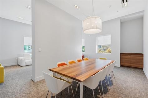 1600 SW 1st Avenue Miami FL 33129