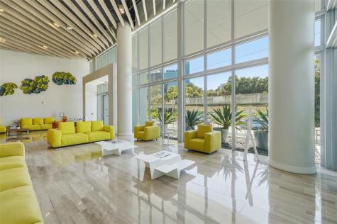 1600 SW 1st Avenue Miami FL 33129
