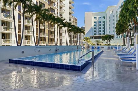 1600 SW 1st Avenue Miami FL 33129