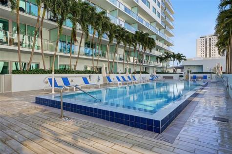1600 SW 1st Avenue Miami FL 33129
