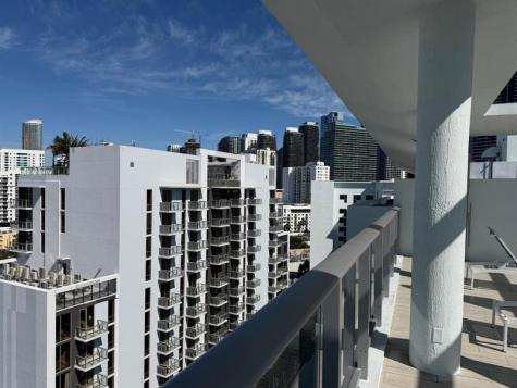 1600 SW 1st Avenue Miami FL 33129