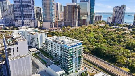 1600 SW 1st Avenue Miami FL 33129