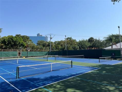 6407 Bay Club Drive Fort Lauderdale FL 33308