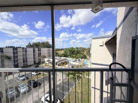 7035 NW 186th Street Hialeah FL 33015