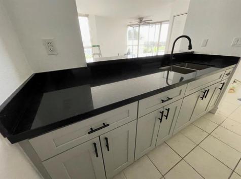 7035 NW 186th Street Hialeah FL 33015