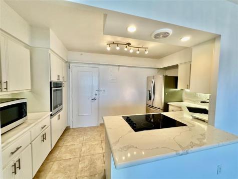 3200 NE 36th Street Fort Lauderdale FL 33308