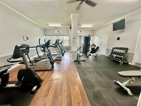 3200 NE 36th Street Fort Lauderdale FL 33308