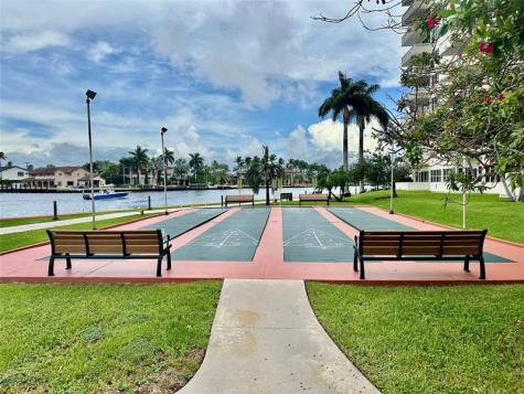 3200 NE 36th Street Fort Lauderdale FL 33308