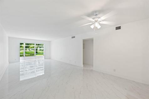 2202 Lucaya Bend Coconut Creek FL 33066