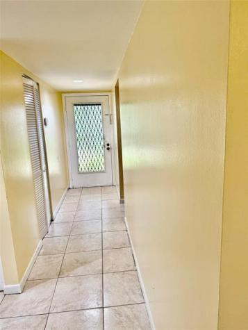 3161 NW 47 Lauderhill FL 33319
