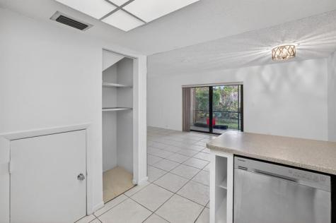 16 Toledo Court Davie FL 33324