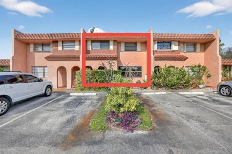 16 Toledo Court Davie FL 33324