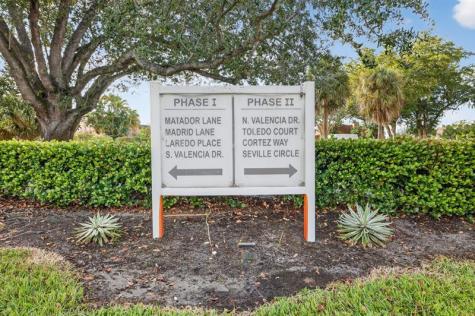 16 Toledo Court Davie FL 33324