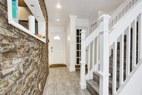 8226 NW 8th Place Fort Lauderdale FL 33324