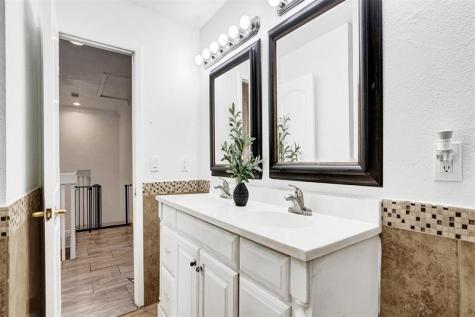 8226 NW 8th Place Fort Lauderdale FL 33324