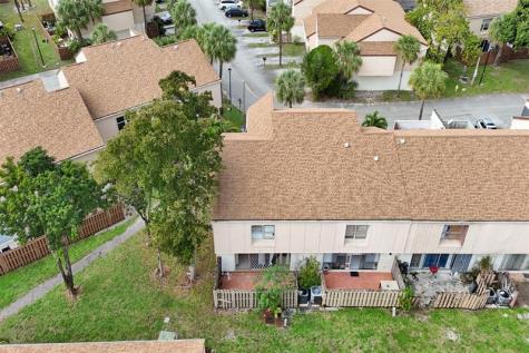 8226 NW 8th Place Fort Lauderdale FL 33324