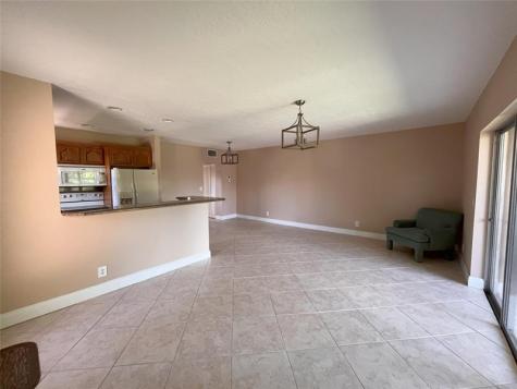 212 Oxford 400 West Palm Beach FL 33417