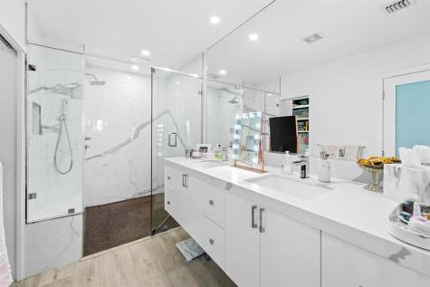 535 Hendricks Isle Fort Lauderdale FL 33301