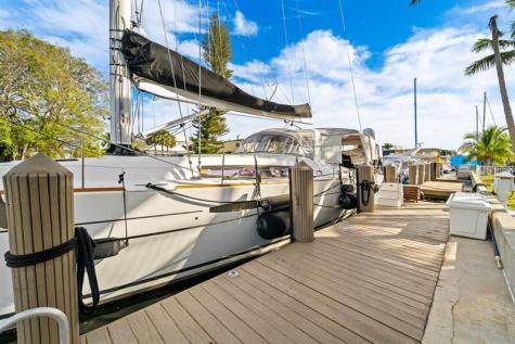 535 Hendricks Isle Fort Lauderdale FL 33301