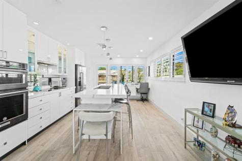 535 Hendricks Isle Fort Lauderdale FL 33301