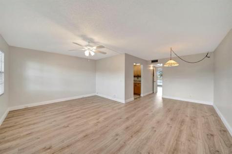 300 SW 134th Way Pembroke Pines FL 33027