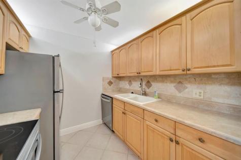 300 SW 134th Way Pembroke Pines FL 33027