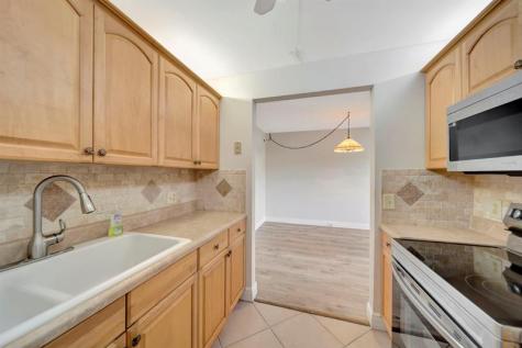 300 SW 134th Way Pembroke Pines FL 33027