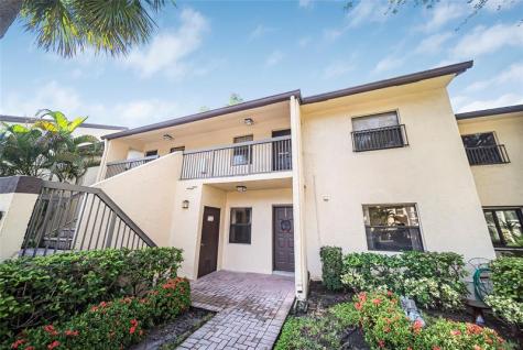 3039 Carambola Circle Pompano Beach FL 33066