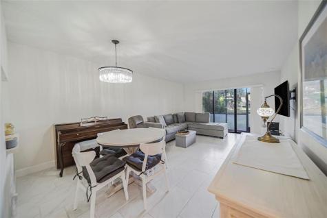 3039 Carambola Circle Pompano Beach FL 33066