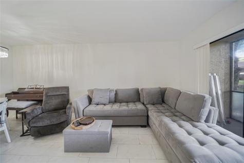 3039 Carambola Circle Pompano Beach FL 33066