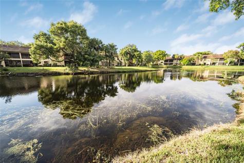 3039 Carambola Circle Pompano Beach FL 33066