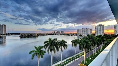 2851 NE 183rd Street Aventura FL 33160