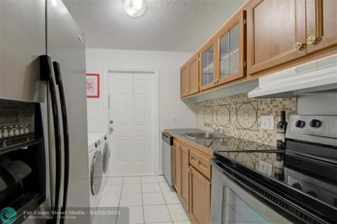 850 E Commercial Boulevard Oakland Park FL 33334