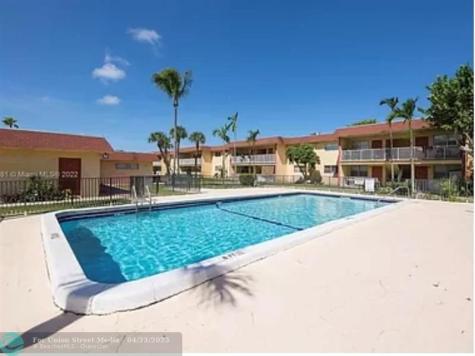 850 E Commercial Boulevard Oakland Park FL 33334
