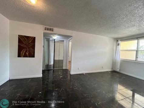 850 E Commercial Boulevard Oakland Park FL 33334
