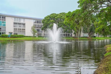 3201 Portofino Point Coconut Creek FL 33066