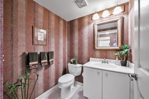 2880 NE 14th Street Causeway Pompano Beach FL 33062