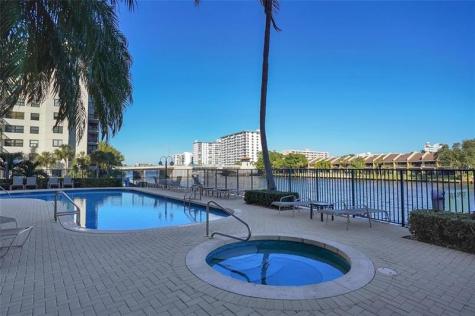 2880 NE 14th Street Causeway Pompano Beach FL 33062