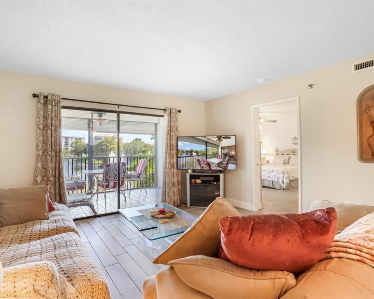 2334 S Cypress Bend Drive Pompano Beach FL 33069