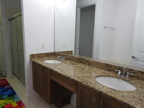 2299 NE 9th Avenue Wilton Manors FL 33305