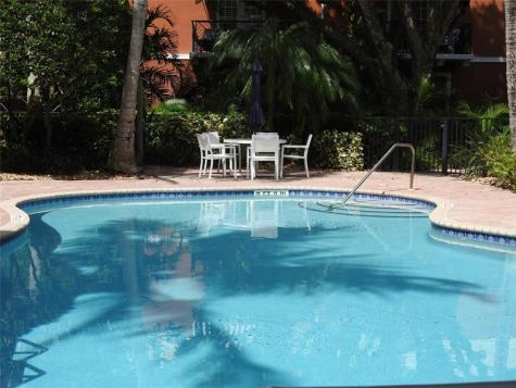 2299 NE 9th Avenue Wilton Manors FL 33305