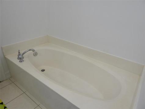 2299 NE 9th Avenue Wilton Manors FL 33305