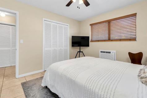 2700 NE 135th Street North Miami FL 33181