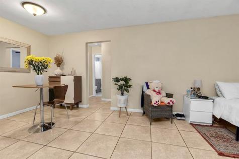 2700 NE 135th Street North Miami FL 33181