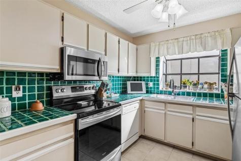 3023 NW 48th Avenue Coconut Creek FL 33063