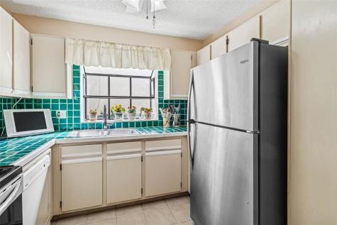 3023 NW 48th Avenue Coconut Creek FL 33063