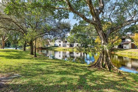 3023 NW 48th Avenue Coconut Creek FL 33063
