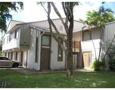 5814 NW 21st Street Fort Lauderdale FL 33313
