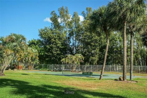 3930 Inverrary Boulevard Lauderhill FL 33319